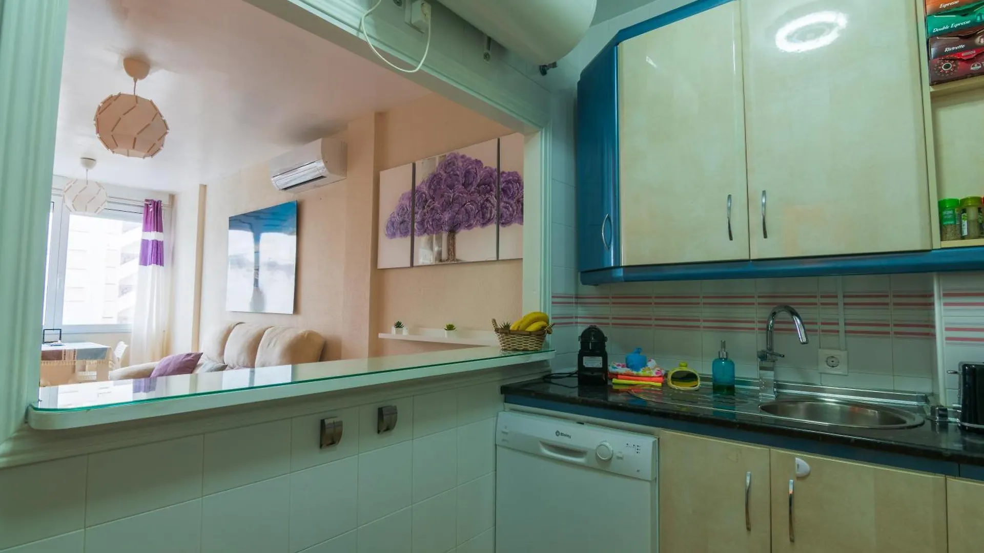 Cosy 2Br Flat In Nuevo Portil City Centre El Portil 0*,